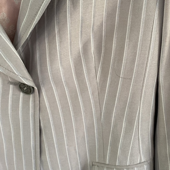 TRAVIS WALKER Grey gray pinstripe blazer jewel design 8 silk lining - Picture 7 of 7